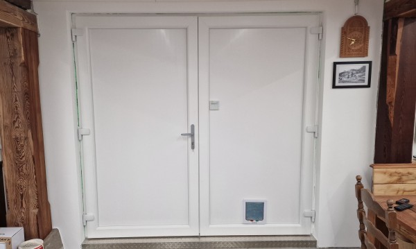 doppeltuer_tierklappe_innen